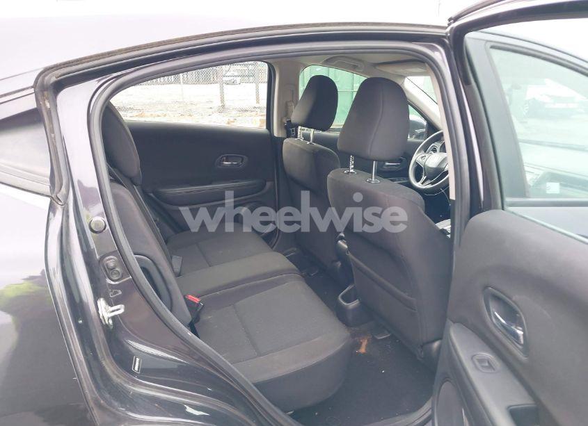 Photo 8 of 2017 Honda Hr-v LX (VIN 3CZRU6H3XHM714198)