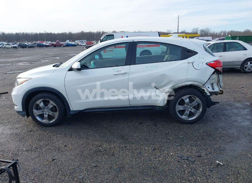 Photo 14 of 2017 Honda Hr-v LX (VIN 3CZRU6H3XHM732667)