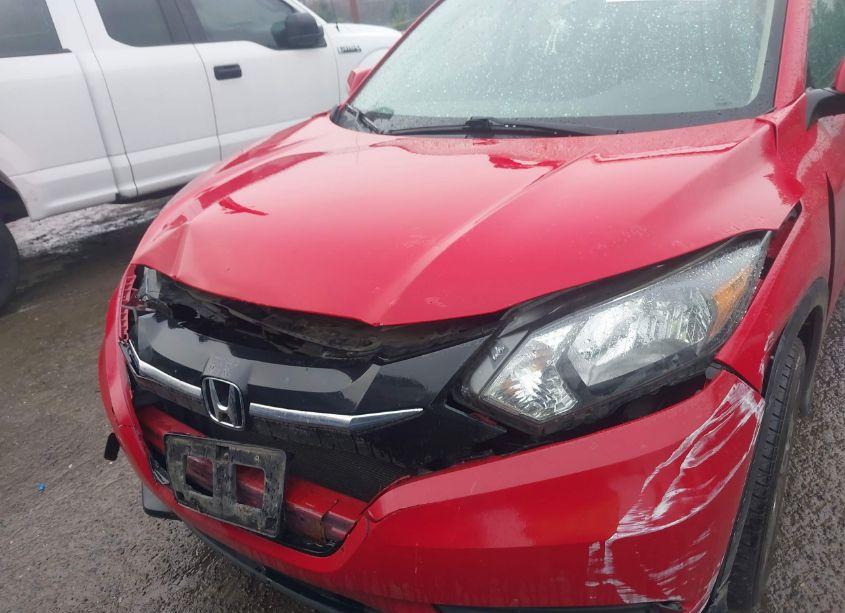 Photo 10 of 2018 Honda Hr-v LX (VIN 3CZRU6H3XJG700385)