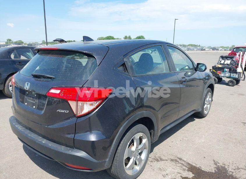 Photo 4 of 2018 Honda Hr-v LX (VIN 3CZRU6H3XJG717736)