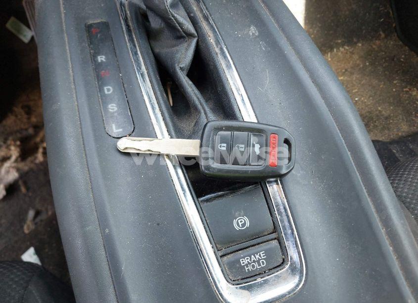 Photo 11 of 2018 Honda Hr-v LX (VIN 3CZRU6H3XJG727005)