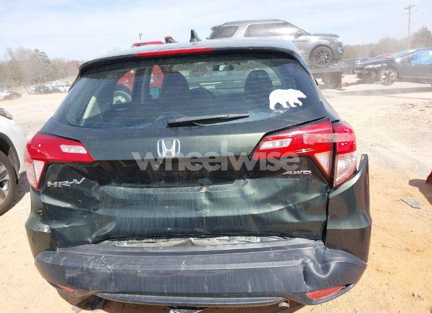 Photo 16 of 2018 Honda Hr-v LX (VIN 3CZRU6H3XJG727005)