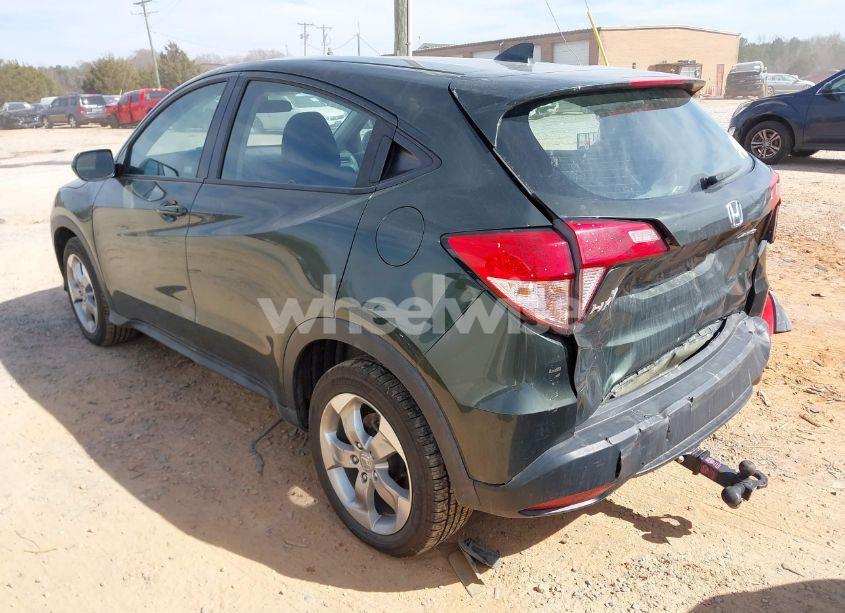 Photo 3 of 2018 Honda Hr-v LX (VIN 3CZRU6H3XJG727005)