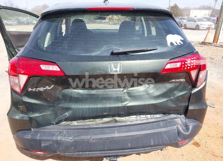 Photo 6 of 2018 Honda Hr-v LX (VIN 3CZRU6H3XJG727005)