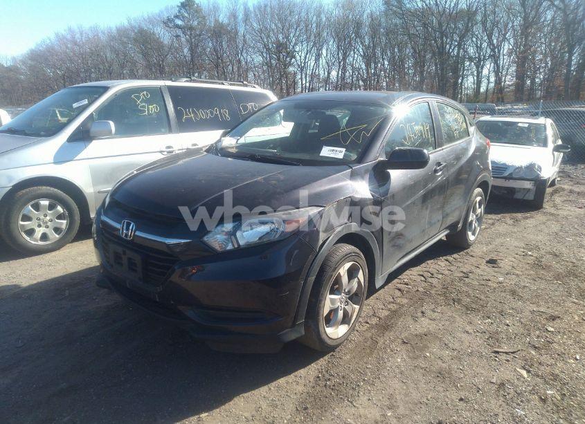 Photo 13 of 2018 Honda Hr-v LX (VIN 3CZRU6H3XJM729919)