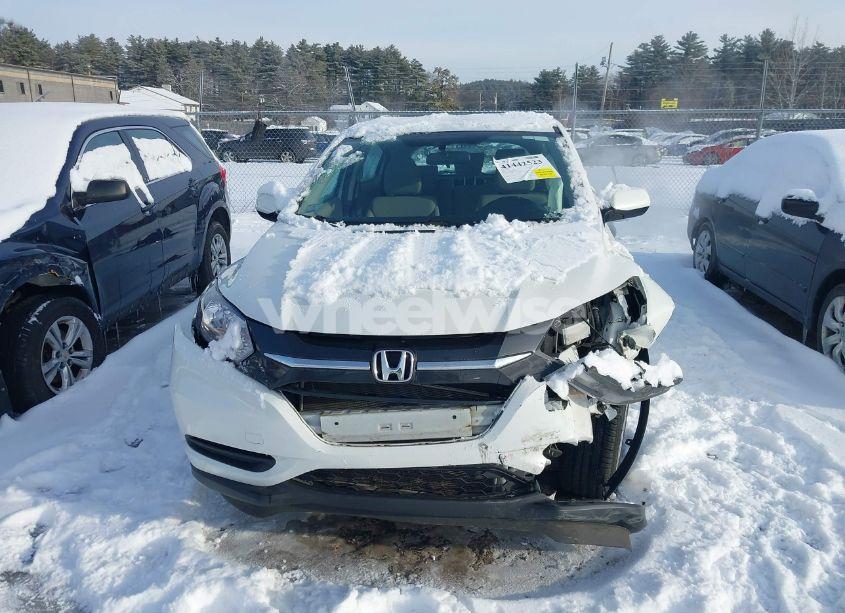 Photo 13 of 2018 Honda Hr-v LX (VIN 3CZRU6H3XJM731041)