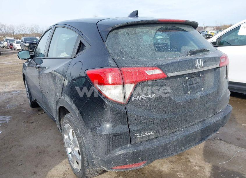 Photo 3 of 2019 Honda Hr-v LX (VIN 3CZRU6H3XKG707855)
