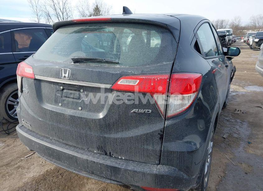 Photo 4 of 2019 Honda Hr-v LX (VIN 3CZRU6H3XKG707855)