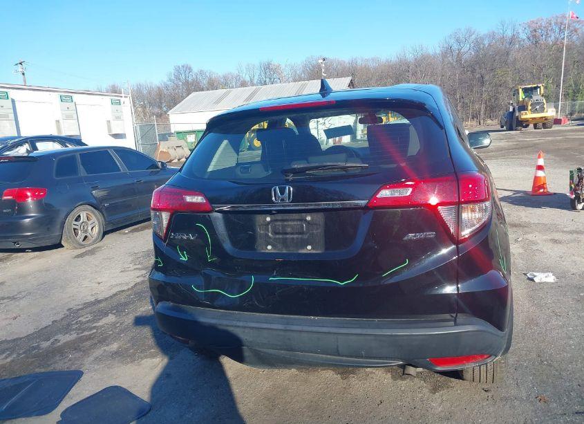 Photo 15 of 2019 Honda Hr-v LX (VIN 3CZRU6H3XKG710576)