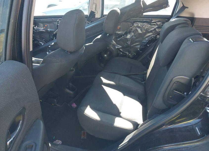 Photo 8 of 2019 Honda Hr-v LX (VIN 3CZRU6H3XKG731654)