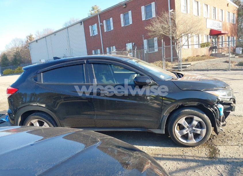 Photo 13 of 2019 Honda Hr-v LX (VIN 3CZRU6H3XKG734490)