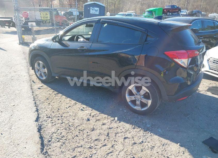 Photo 3 of 2019 Honda Hr-v LX (VIN 3CZRU6H3XKG734490)