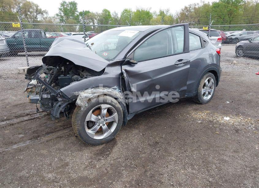 Photo 2 of 2020 Honda Hr-v AWD LX (VIN 3CZRU6H3XLG702995)