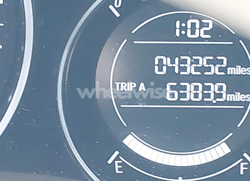 Photo 7 of 2020 Honda Hr-v AWD LX (VIN 3CZRU6H3XLM703047)