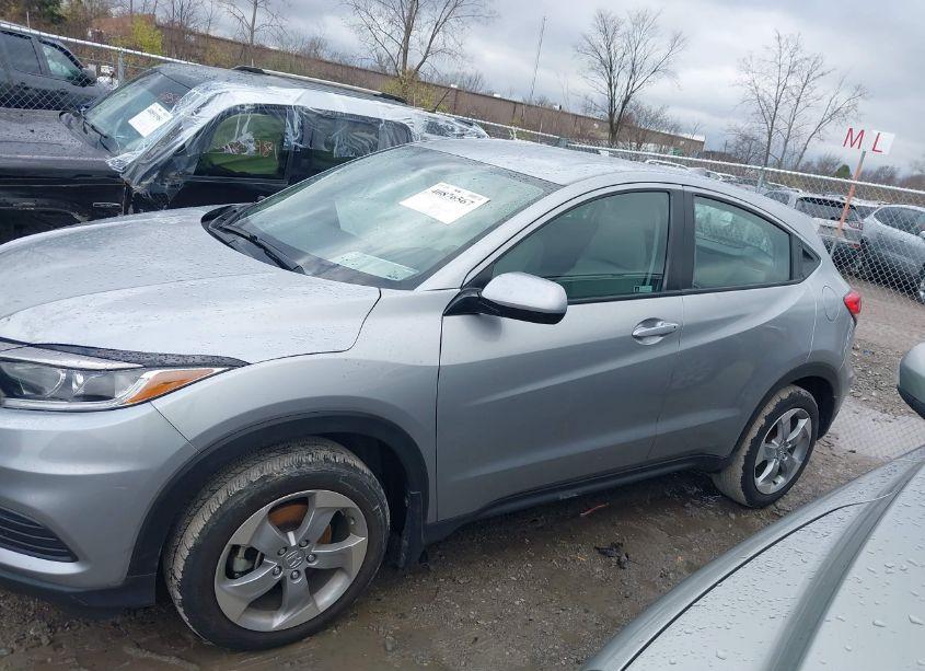 Photo 15 of 2021 Honda Hr-v AWD LX (VIN 3CZRU6H3XMM739631)