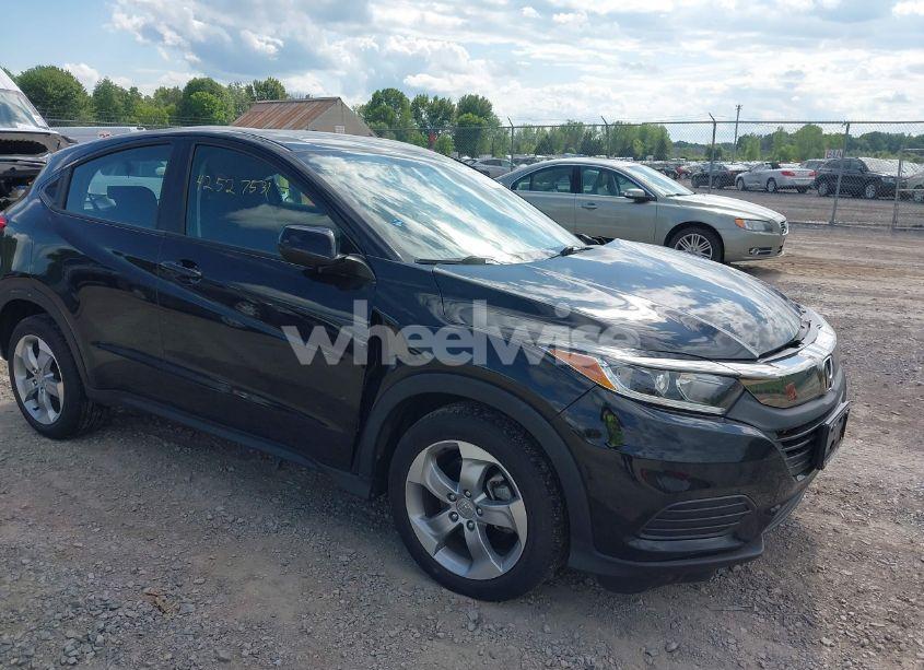 2022 Honda Hr-v LX (VIN 3CZRU6H3XNM769861) main photo