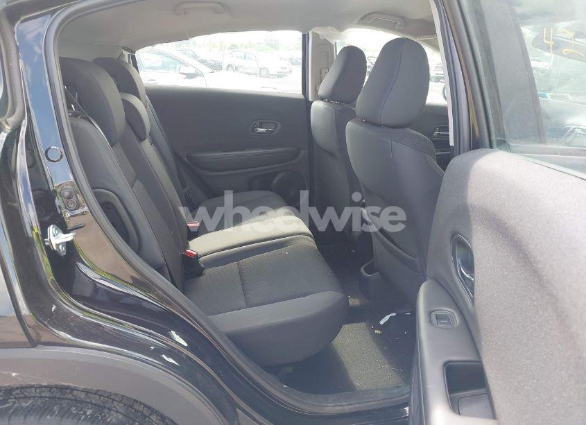 Photo 8 of 2022 Honda Hr-v LX (VIN 3CZRU6H3XNM769861)