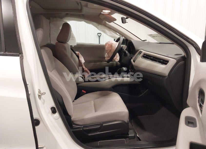 Photo 5 of 2017 Honda Hr-v EX (VIN 3CZRU6H50HM706239)