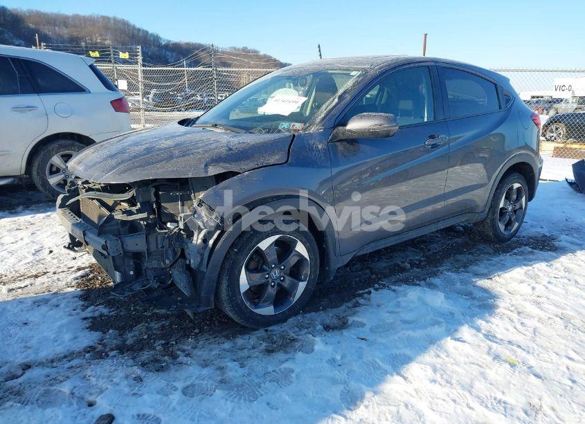 Photo 2 of 2018 Honda Hr-v EX (VIN 3CZRU6H50JG703734)