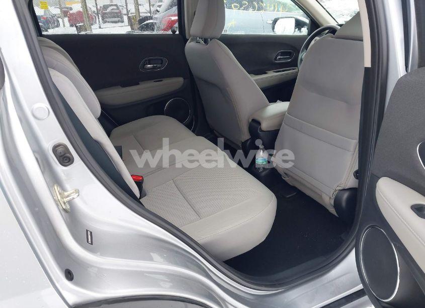 Photo 8 of 2019 Honda Hr-v EX (VIN 3CZRU6H50KM743024)