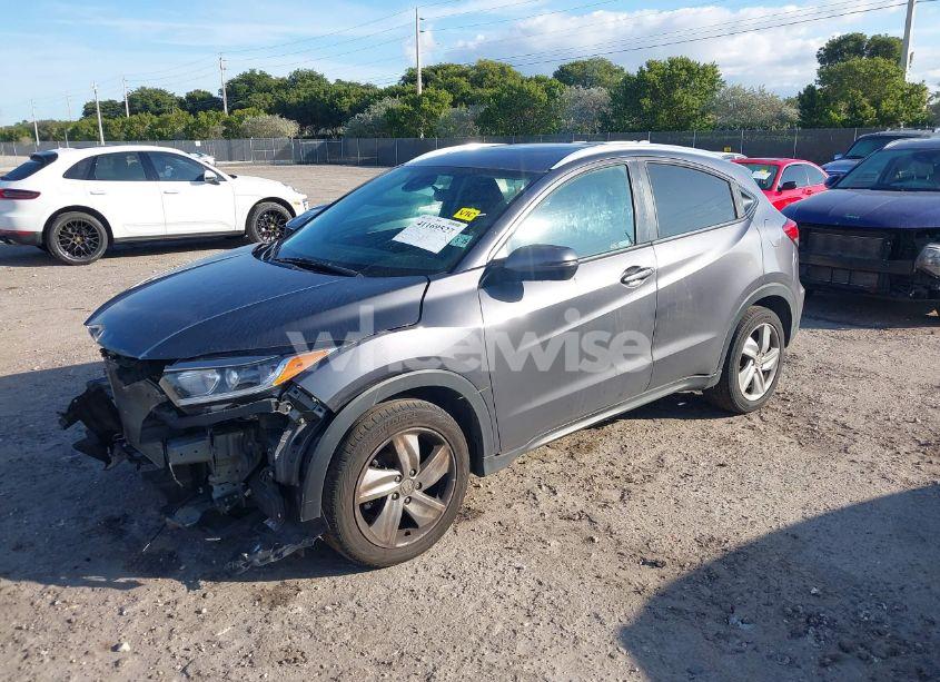 Photo 2 of 2020 Honda Hr-v AWD EX (VIN 3CZRU6H50LM711112)