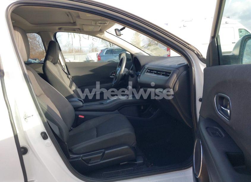 Photo 5 of 2021 Honda Hr-v AWD EX (VIN 3CZRU6H50MM708406)