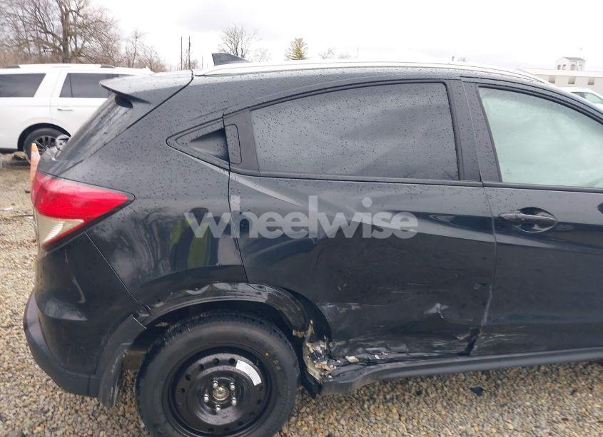 Photo 6 of 2021 Honda Hr-v AWD EX (VIN 3CZRU6H50MM717686)