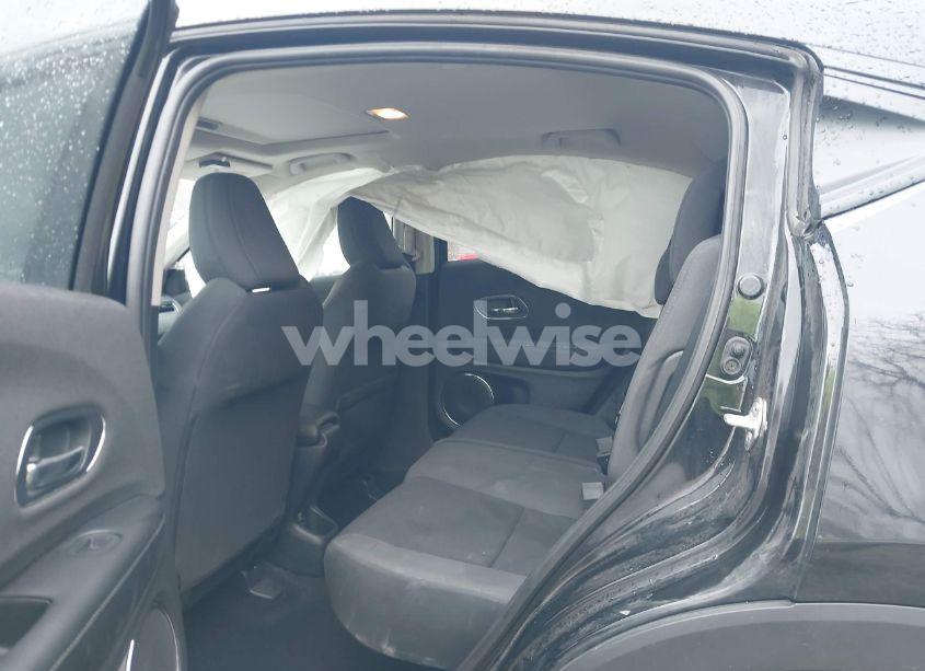 Photo 8 of 2021 Honda Hr-v AWD EX (VIN 3CZRU6H50MM717686)