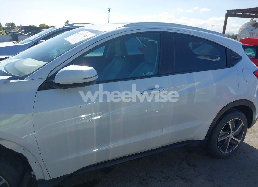 Photo 15 of 2021 Honda Hr-v AWD EX (VIN 3CZRU6H50MM723942)
