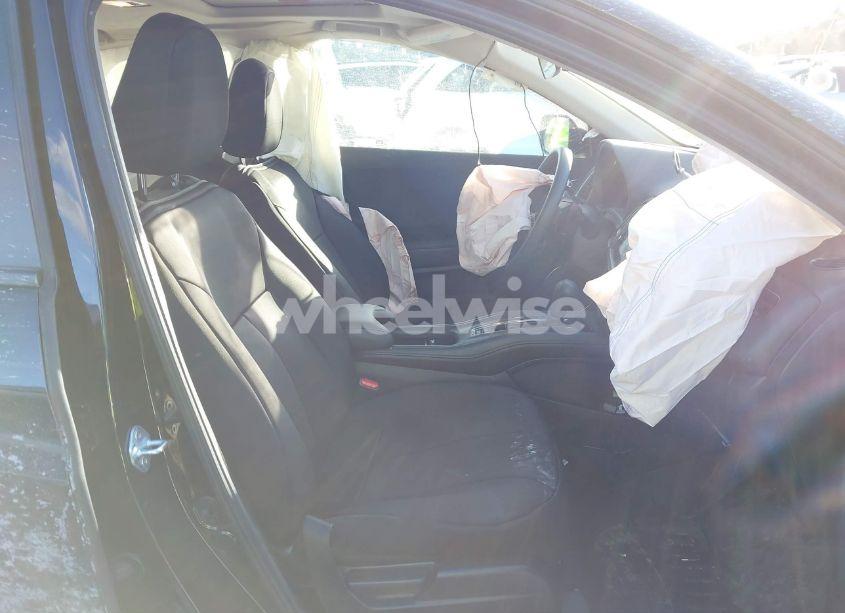 Photo 5 of 2021 Honda Hr-v AWD EX (VIN 3CZRU6H50MM727294)