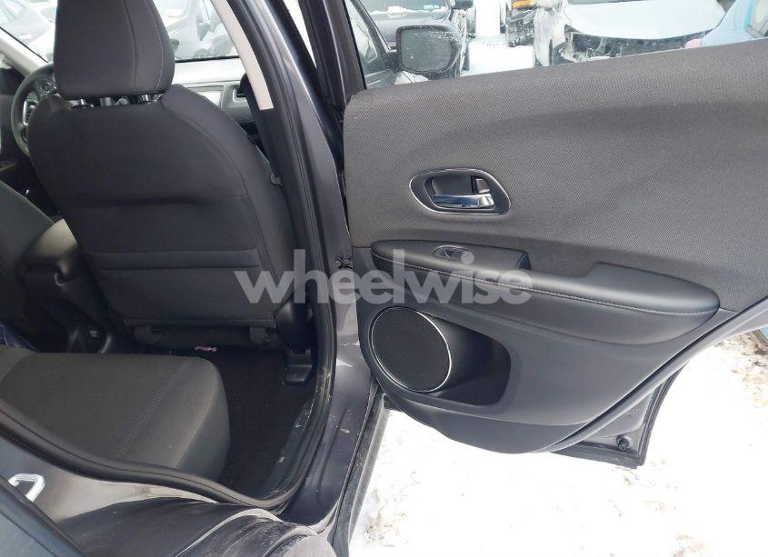 Photo 8 of 2021 Honda Hr-v AWD EX (VIN 3CZRU6H50MM734567)