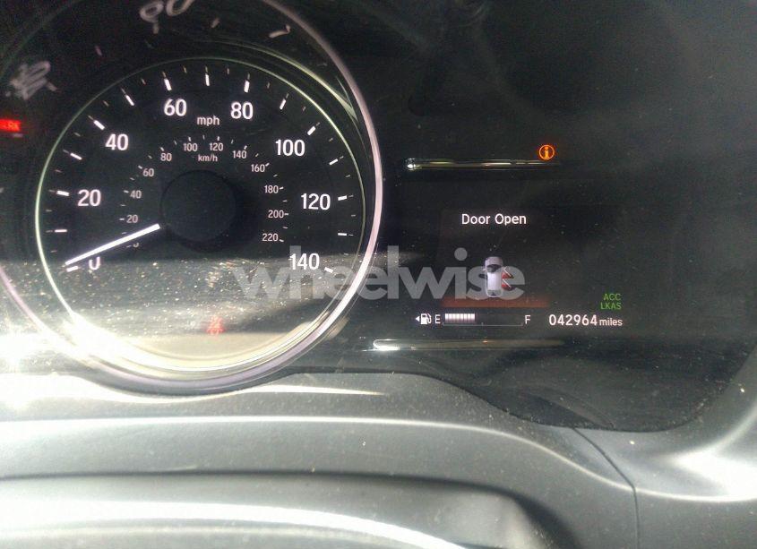 Photo 7 of 2021 Honda Hr-v AWD EX (VIN 3CZRU6H50MM755810)