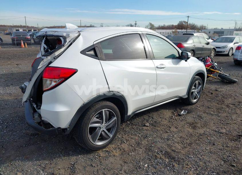 Photo 4 of 2022 Honda Hr-v AWD EX (VIN 3CZRU6H50NM729032)