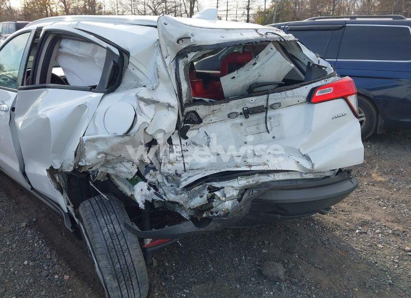 Photo 6 of 2022 Honda Hr-v AWD EX (VIN 3CZRU6H50NM729032)