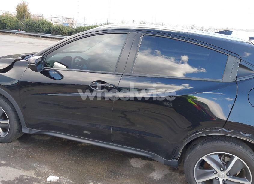 Photo 14 of 2022 Honda Hr-v AWD EX (VIN 3CZRU6H50NM755727)