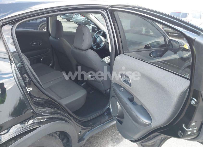 Photo 8 of 2022 Honda Hr-v AWD EX (VIN 3CZRU6H50NM755727)