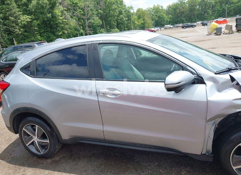 Photo 13 of 2022 Honda Hr-v AWD EX (VIN 3CZRU6H50NM759955)