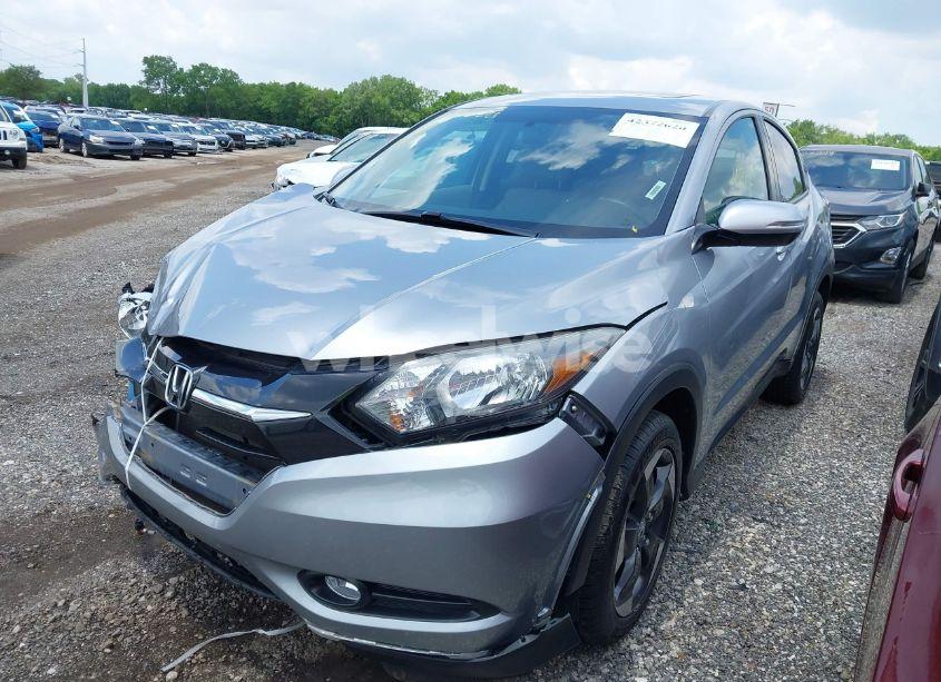 Photo 2 of 2018 Honda Hr-v EX (VIN 3CZRU6H51JG712281)