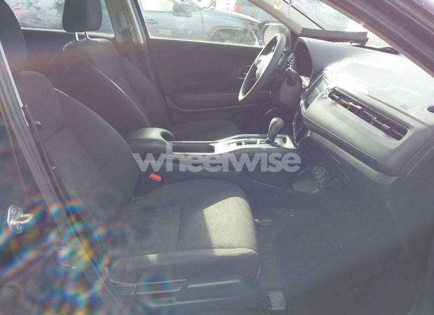 Photo 5 of 2018 Honda Hr-v EX (VIN 3CZRU6H51JG719828)