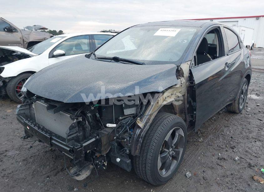 Photo 2 of 2018 Honda Hr-v EX (VIN 3CZRU6H51JM720382)