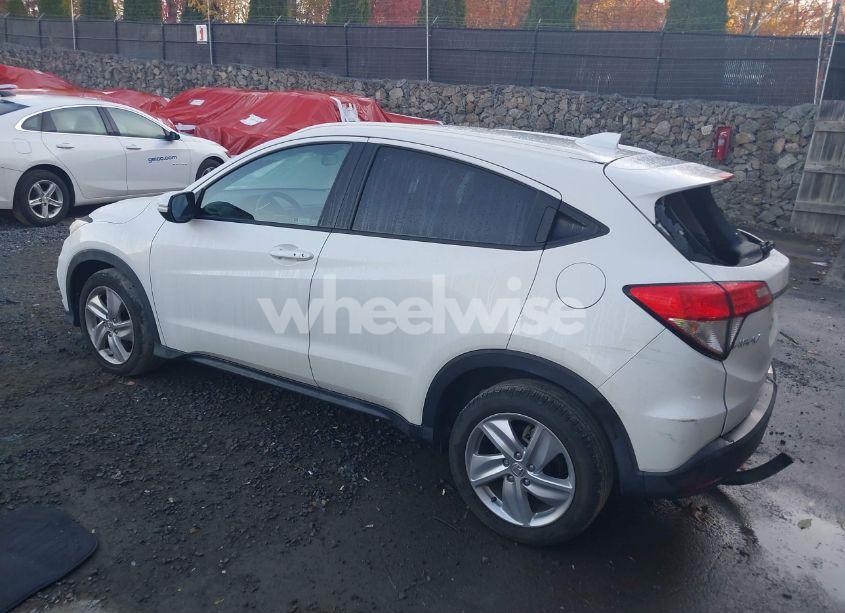 Photo 3 of 2019 Honda Hr-v EX (VIN 3CZRU6H51KM720092)