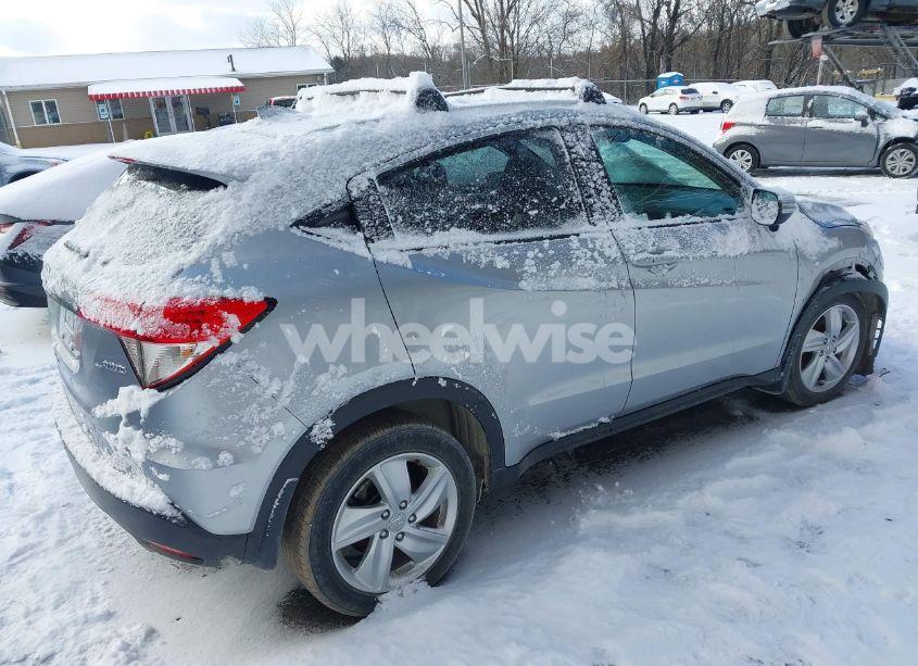 Photo 4 of 2019 Honda Hr-v EX (VIN 3CZRU6H51KM722974)