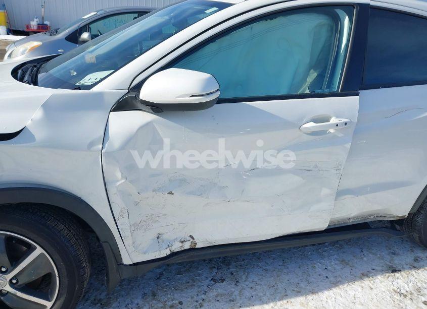 Photo 6 of 2021 Honda Hr-v AWD EX (VIN 3CZRU6H51MM720287)