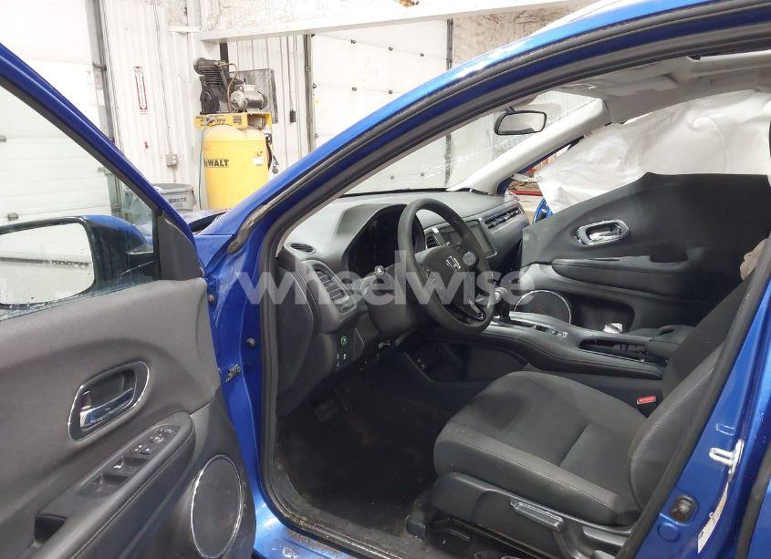 Photo 5 of 2022 Honda Hr-v AWD EX (VIN 3CZRU6H51NM712630)