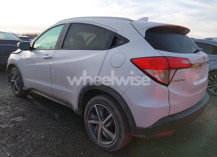 Photo 3 of 2022 Honda Hr-v AWD EX (VIN 3CZRU6H51NM734563)
