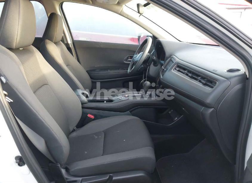 Photo 5 of 2022 Honda Hr-v AWD EX (VIN 3CZRU6H51NM734563)