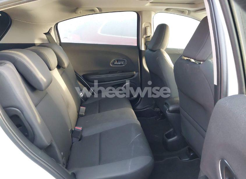 Photo 8 of 2022 Honda Hr-v AWD EX (VIN 3CZRU6H51NM734563)