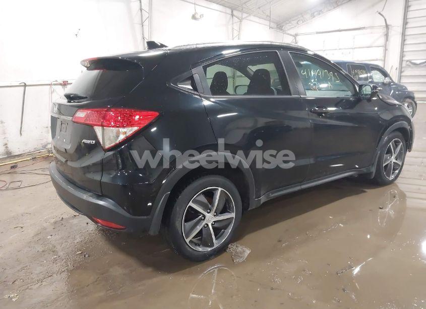 Photo 4 of 2022 Honda Hr-v AWD EX (VIN 3CZRU6H51NM734627)