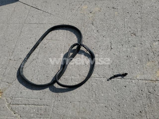 Photo 5 of 2022 HONDA HR-V EX (VIN 3CZRU6H51NM768759)