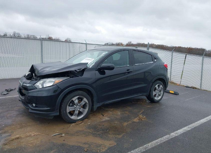 Photo 2 of 2017 Honda Hr-v EX (VIN 3CZRU6H52HG701364)